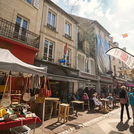Champ De Ble Neuf Independant Plain Pied Dans Maison Contemporaine Decoration Soignee Confort Terrasse Amenagee, Grand Terrain Parking Prive A 15 Mn De Caen Et 10 Mn Debayeux Proche Plages Du Debarquement 公寓 *