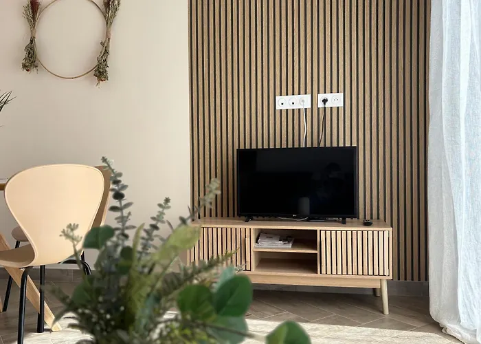 Champ De Blé Neuf Indépendant Plain Pied Dans Maison Contemporaine Décoration Soignée Confort Terrasse Aménagée, Grand Terrain Parking Privé à 15 Mn De Caen Et 10 Mn Debayeux Proche Plages Du Débarquement Loucelles