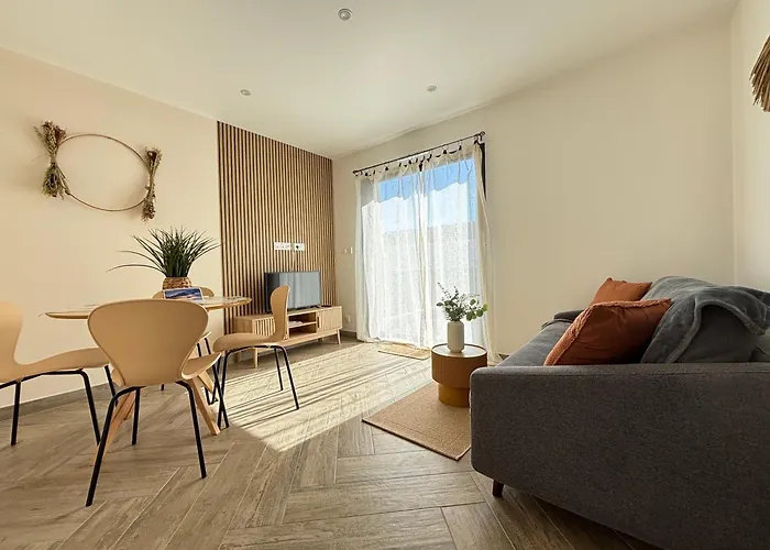 Champ De Blé Neuf Indépendant Plain Pied Dans Maison Contemporaine Décoration Soignée Confort Terrasse Aménagée, Grand Terrain Parking Privé à 15 Mn De Caen Et 10 Mn Debayeux Proche Plages Du Débarquement Appartamento